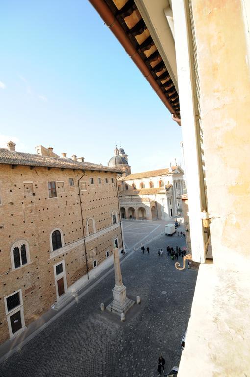 Guest House Domus Urbino Extérieur photo
